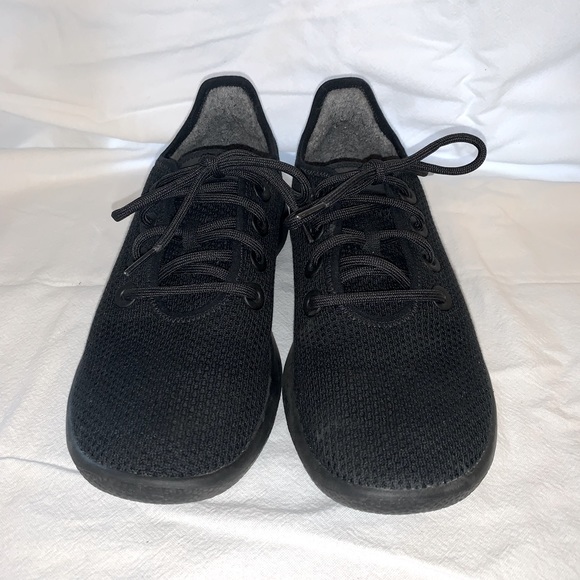 AllBirds Tree Runners (Unisex) - Picture 2 of 4